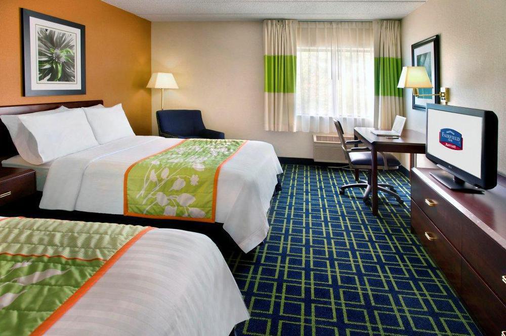 Fairfield Inn Portsmouth Seacoast Room photo